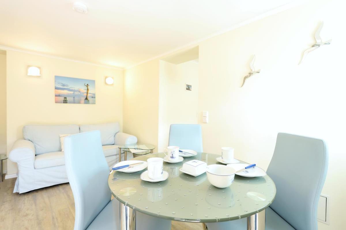 Appartement & Ferienwohnungen Thiess Росток Екстериор снимка