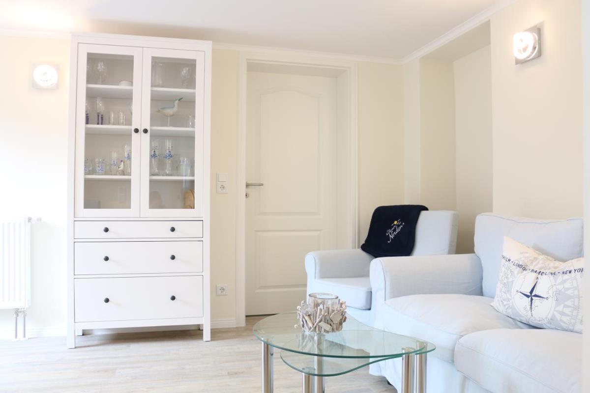 Appartement & Ferienwohnungen Thiess Росток Екстериор снимка