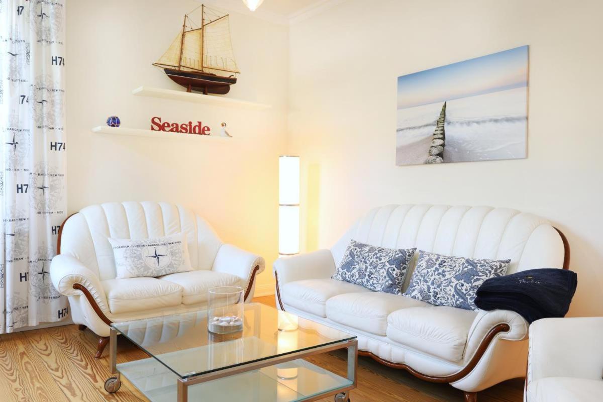 Appartement & Ferienwohnungen Thiess Росток Екстериор снимка