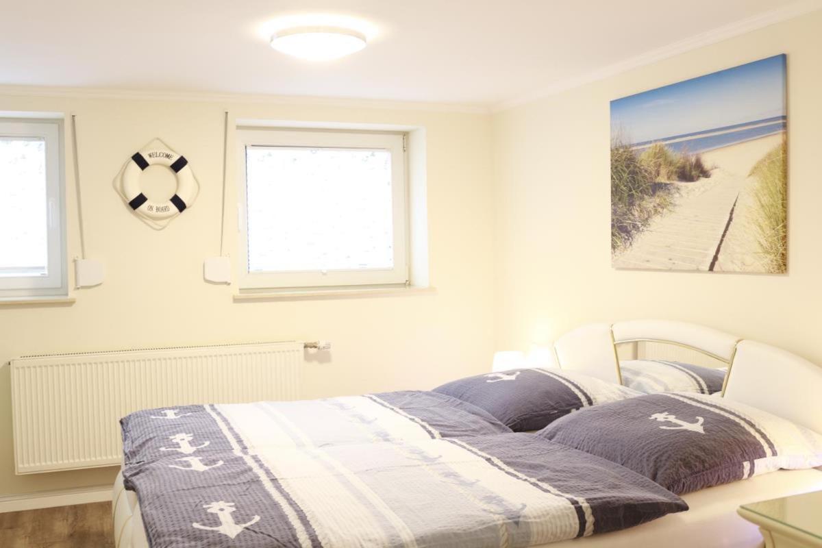 Appartement & Ferienwohnungen Thiess Росток Екстериор снимка